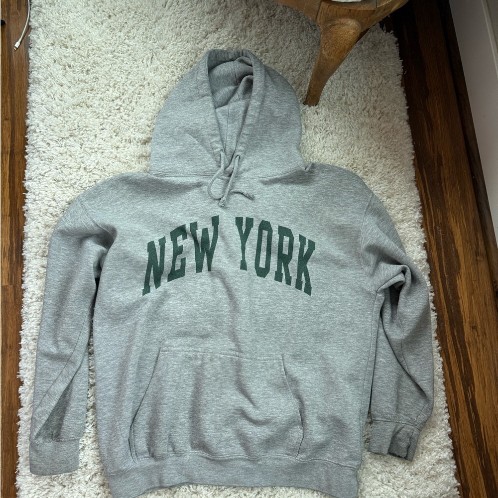 Gray Hoodie with New York Print